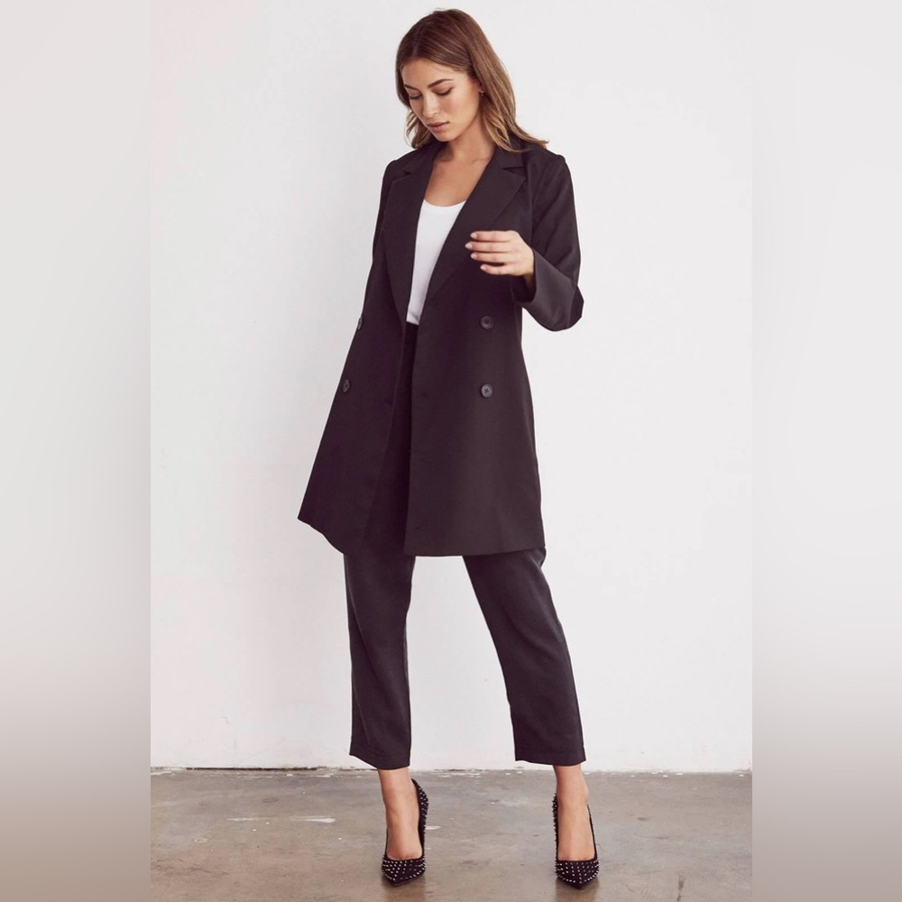 Vetta black blazer dress